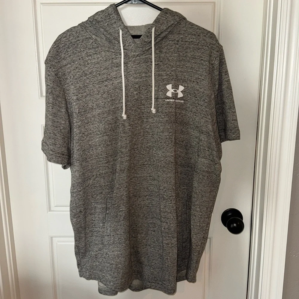 Under Armour Men’s Short Sleeve Hoodie - Picture 1 of 2